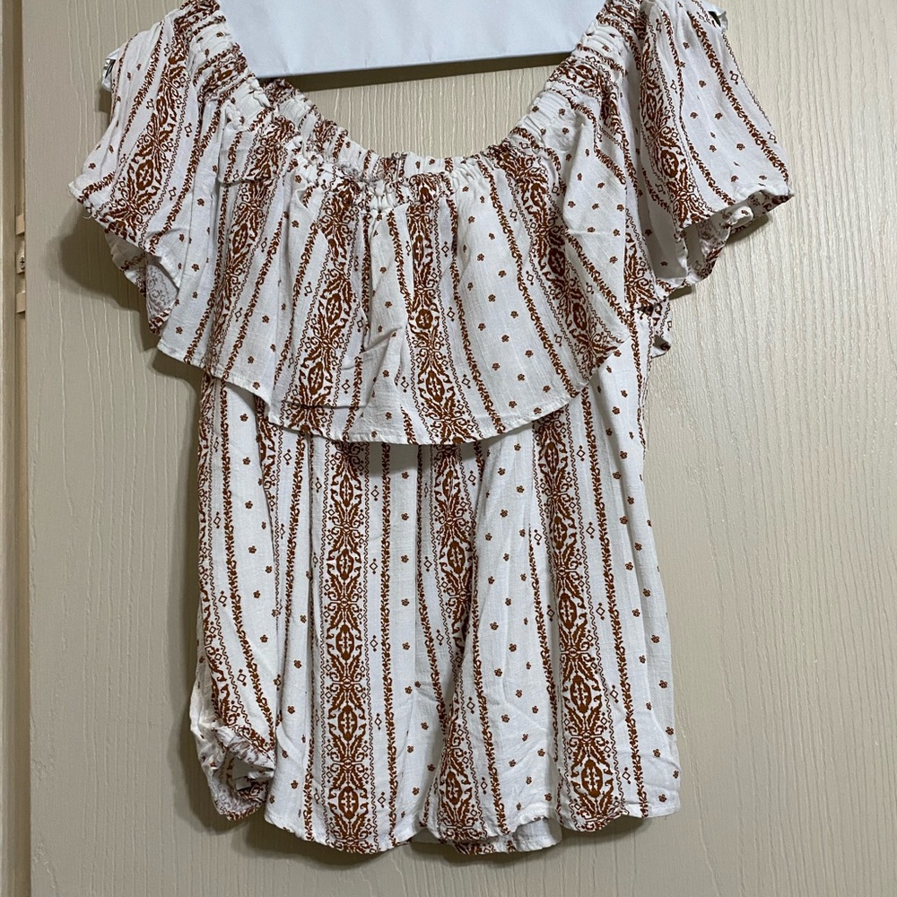 Off the shoulder flowy top from buckle